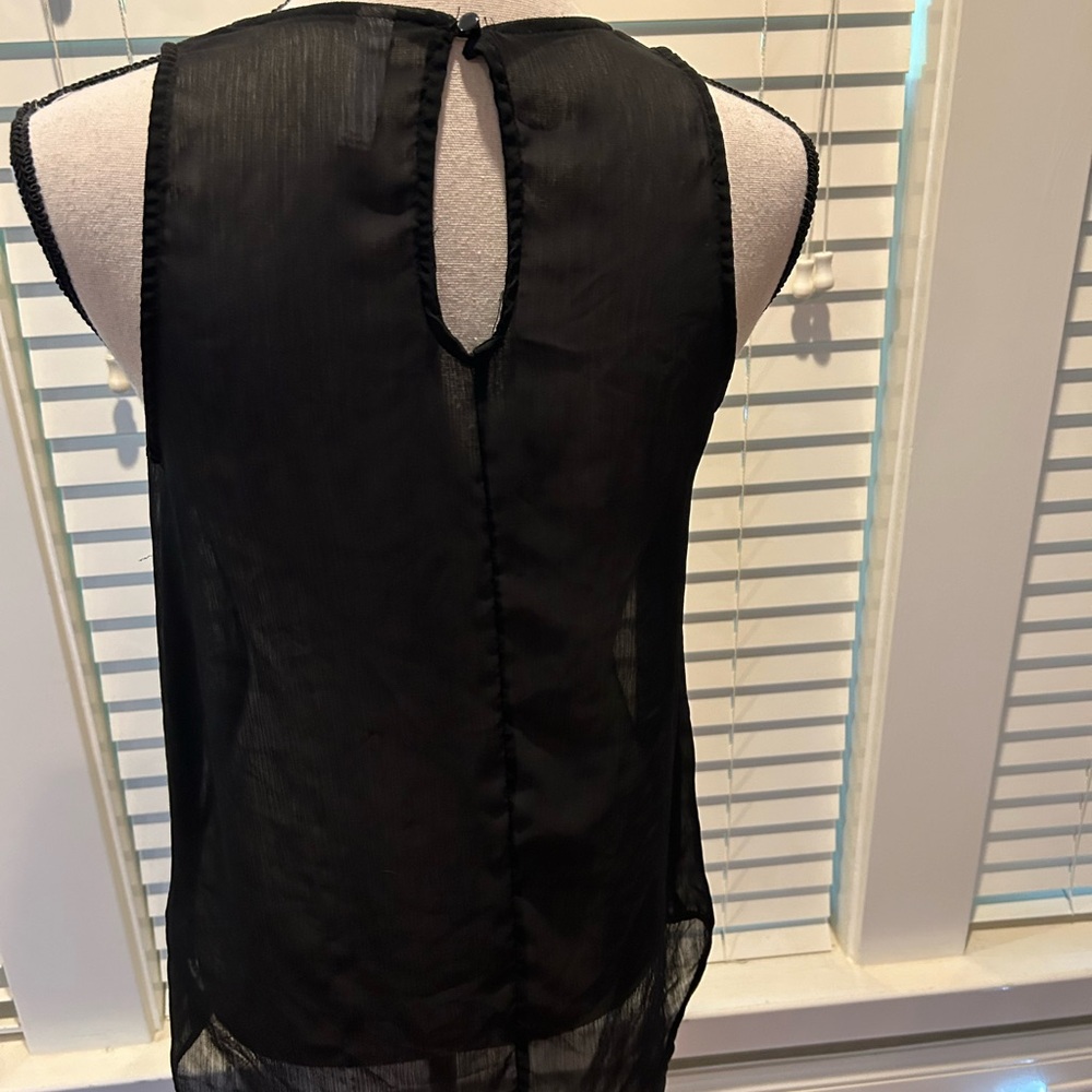Women's Xhileration  Black Sleeveless Lace Sheer Blouse Size M - Picture 3 of 5